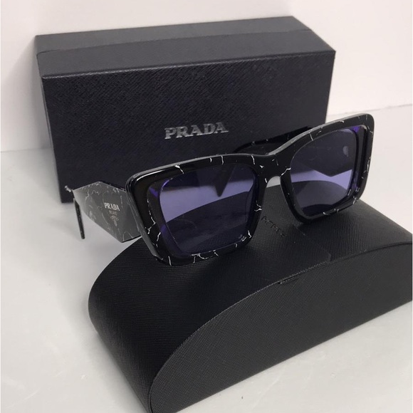 Authentic- New - PRADA Oversized Woman Sunglasses 0PR 08YS Havana Black/White - Picture 3 of 11